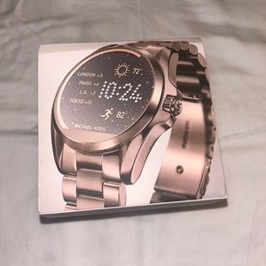 rose gold michael kors digital watch